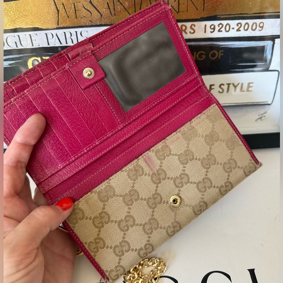 GUCCI GG Canvas and Leather Vintage Long Wallet On Chain Crossbody - Picture 7 of 16